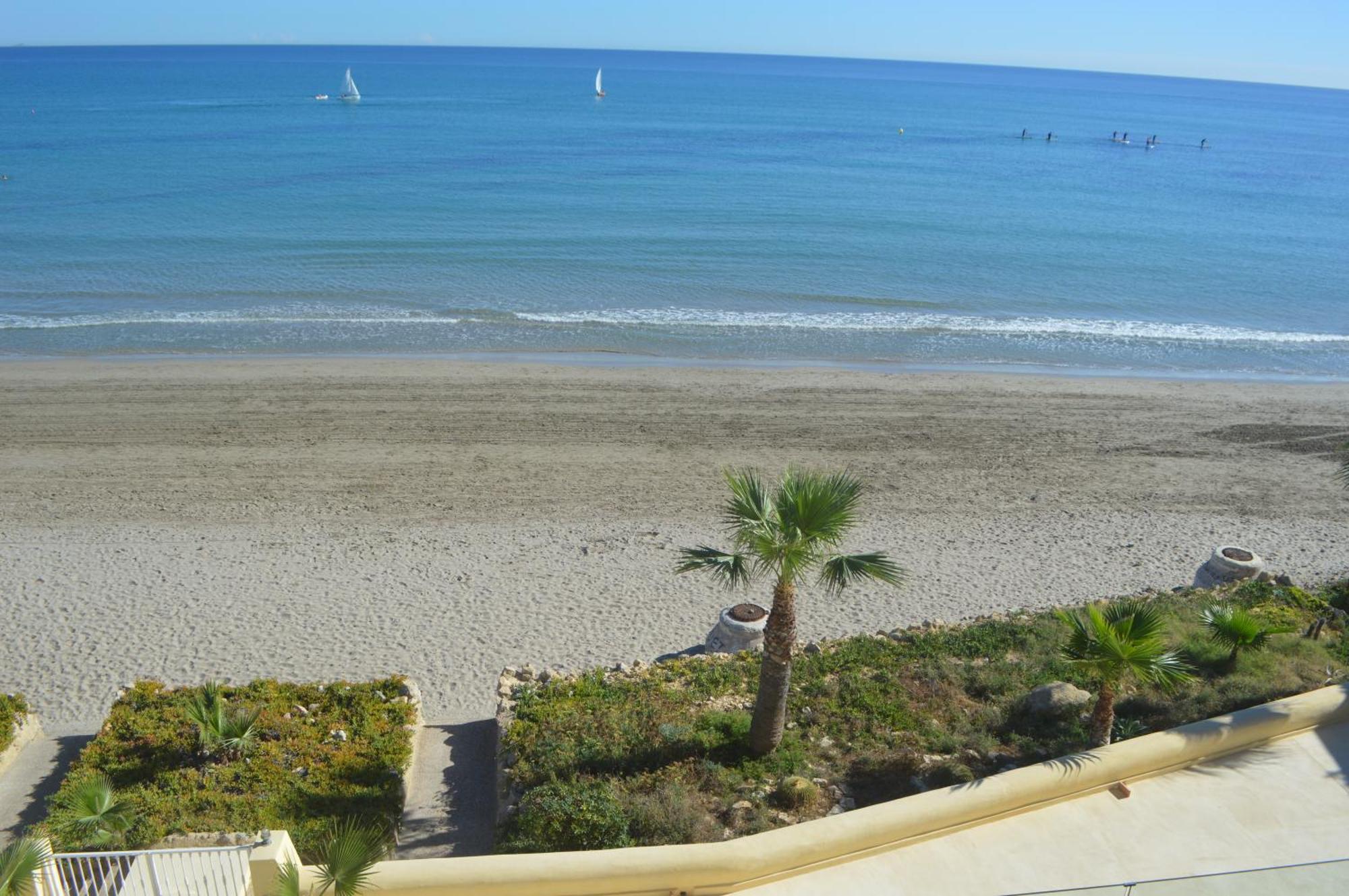 Espectacular A Pie De Playa En Roquetes Apartament Alacant